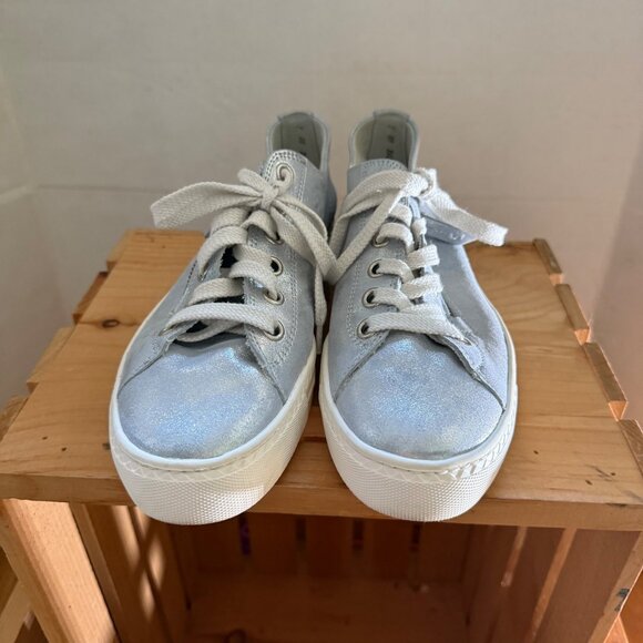 Paul Green Size 7 Womens Tamara Mineral Antic Bluish Gray Metallic Sneaker - Picture 3 of 16
